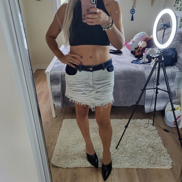 Skirt - Picture 2 of 8